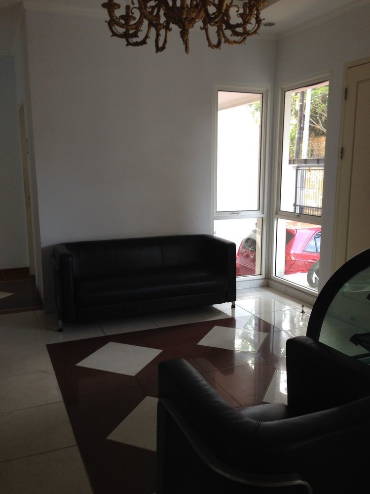 Hotel Sun Rise House Yakarta Exterior foto