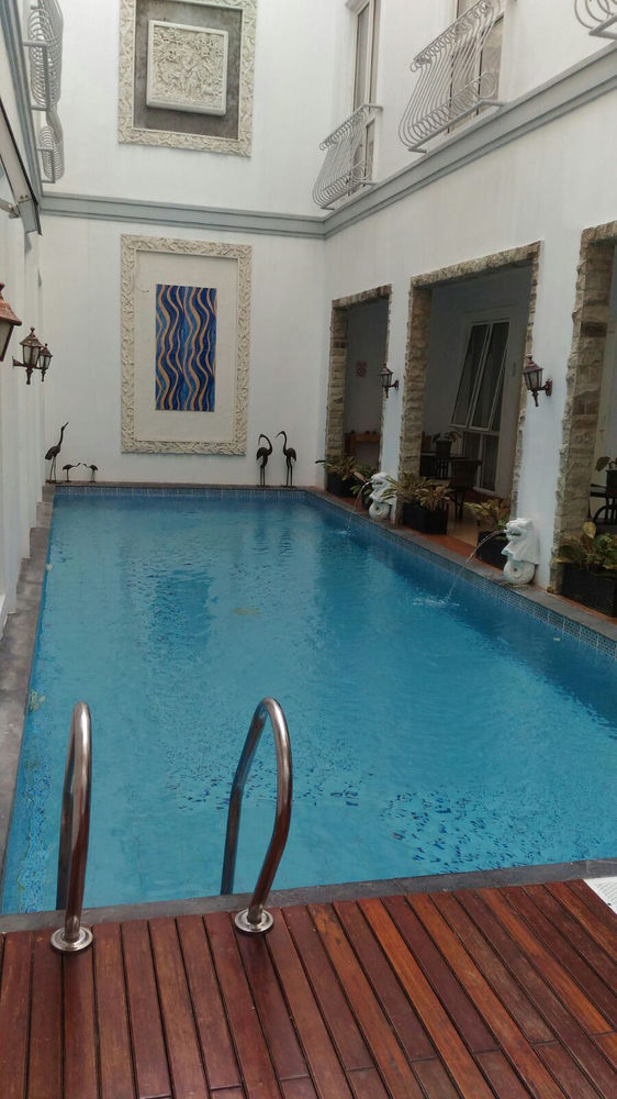 Hotel Sun Rise House Yakarta Exterior foto