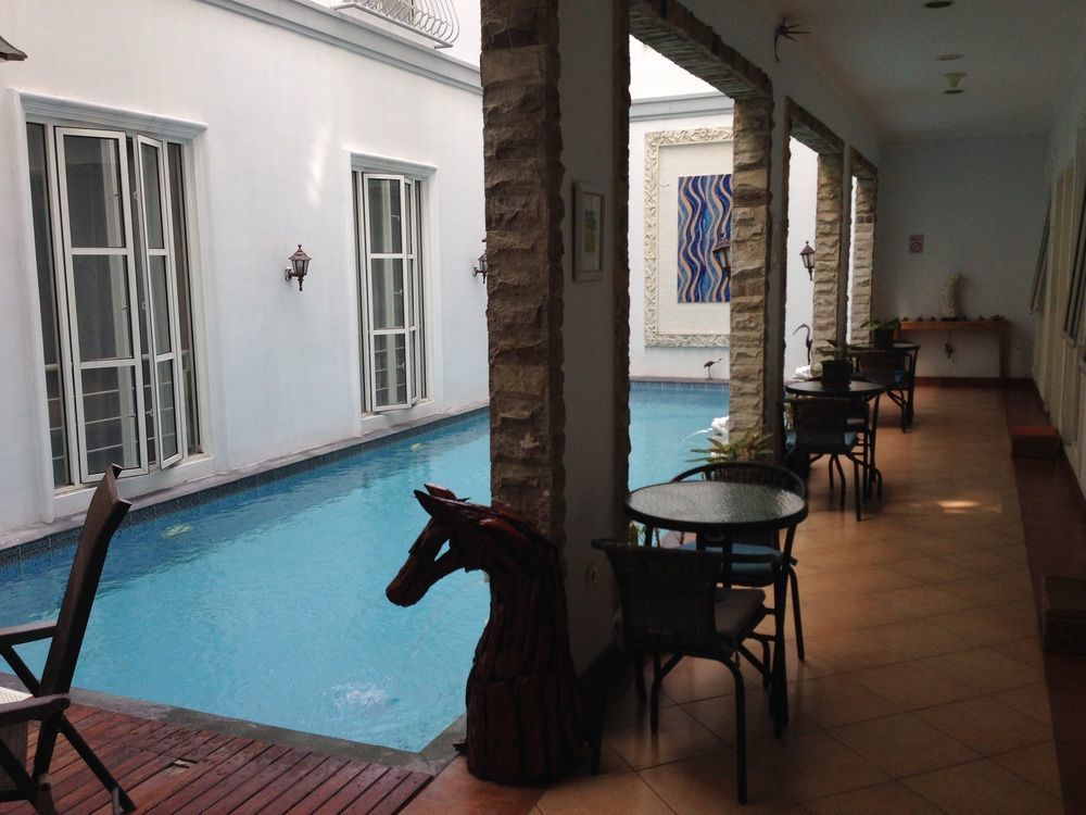 Hotel Sun Rise House Yakarta Exterior foto